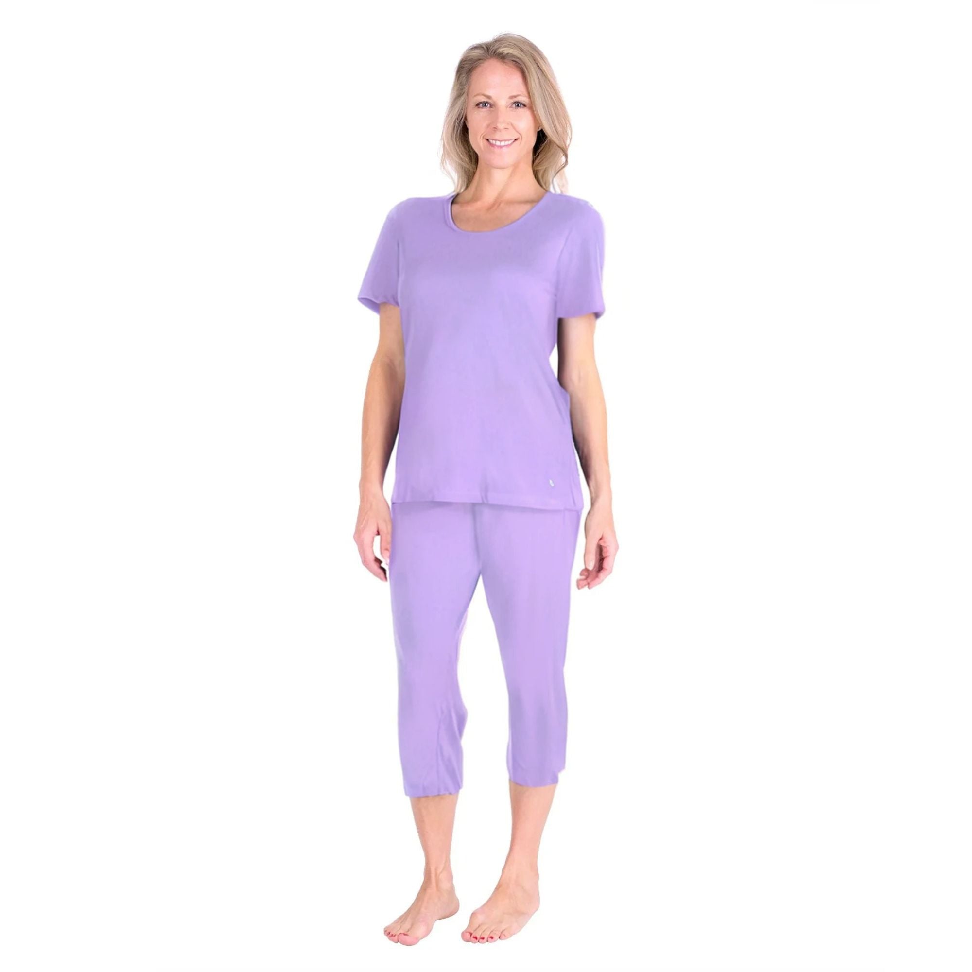 Women's Moisture Wicking Scoop Neck Drawstring Capri Pajama Set